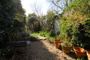 Photo 7- click for photo gallery